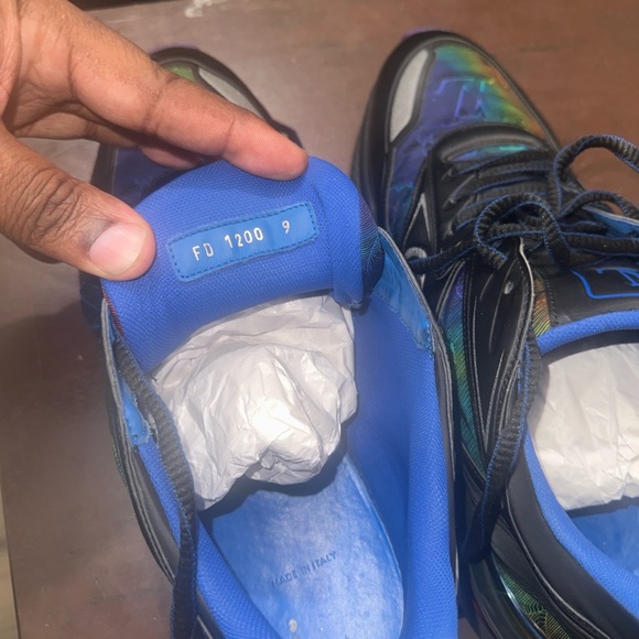 LOUIS VUITTON Trail 2054 Sneakers 'Black with Thermal Image' - Picture 8 of 9